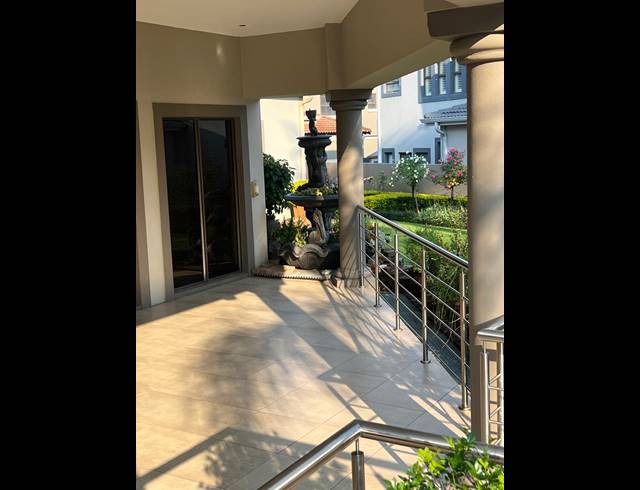 4 BEDROOM GOLF ESTATE FOR SALE IN RUIMSIG